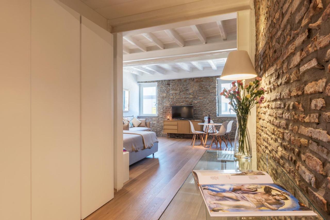 Campo De' Fiori - Charme Holidays Apartment